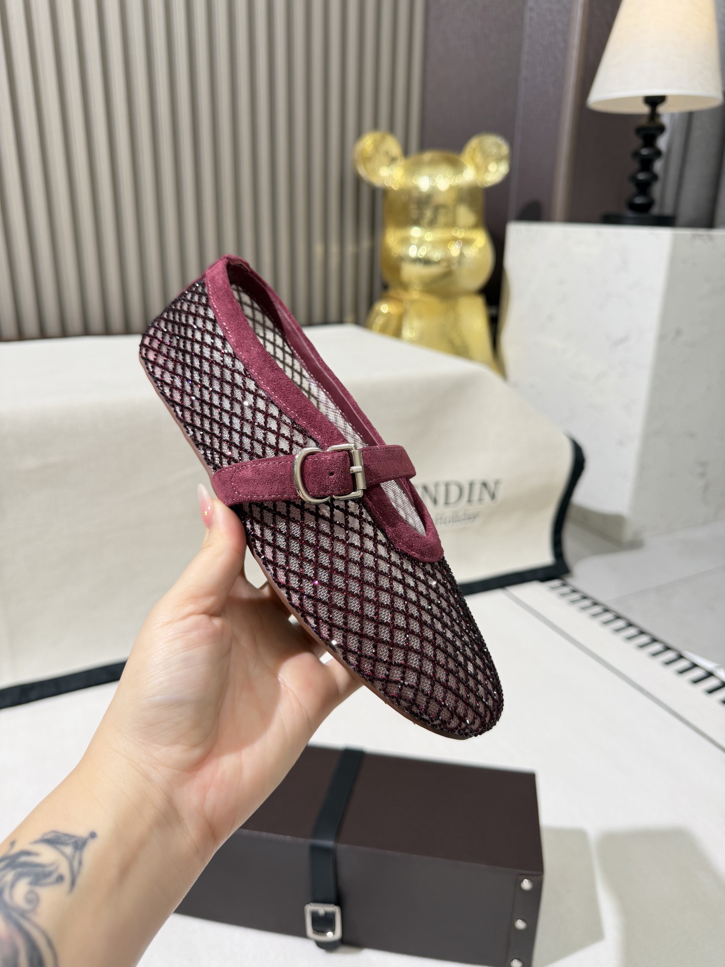 Women's high heels